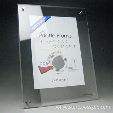 Transparent acrylic magnetic photo frame, available in clear color